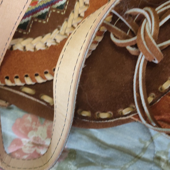 Sold - NWOT Suede & Leather Medicine Bag - Picture 4 of 9